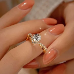 Elegant Cut Square Synthetic Zirconia Engagement Ring Adjustable Sparkling Bridal Jewelry Perfect for Wedding and Daily Wear